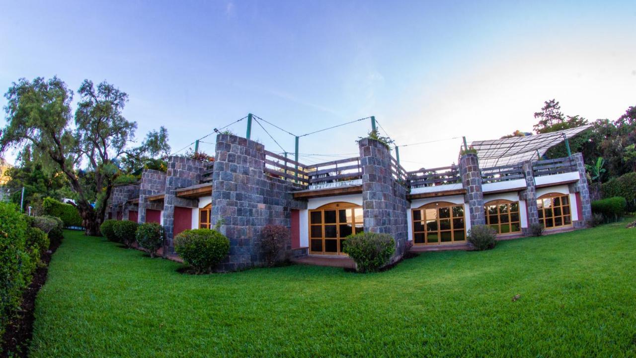 Hotel Posada De Don Rodrigo Panajachel Exterior foto