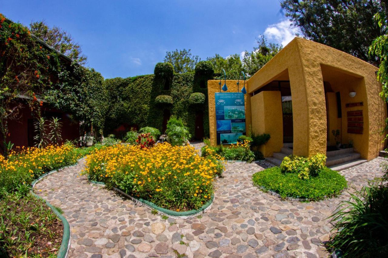 Hotel Posada De Don Rodrigo Panajachel Exterior foto
